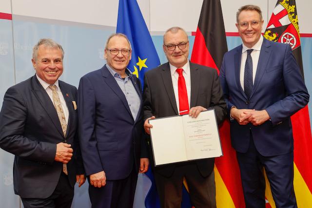 Gruppenbild mit Robert Scheurer, Steffan Haub, Dietmar Muscheid und Alexander Schweitzer